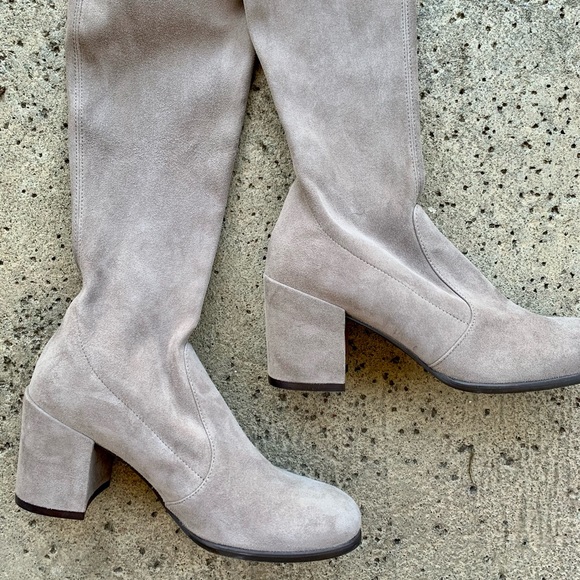 Stuart Weitzman Suede Boot - Picture 2 of 6